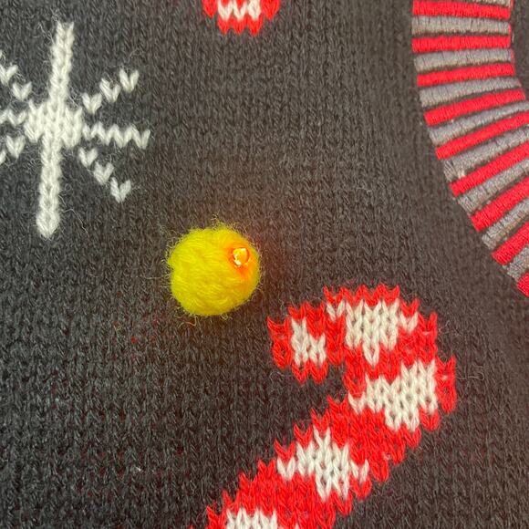 Light Up Nutcracker Christmas Sweater L/XL Holiday LED Ugly Sweater Party - Picture 4 of 8